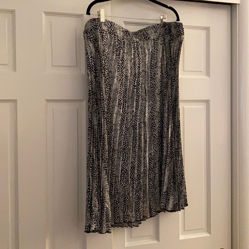 Lane Bryant black and white midi skirt